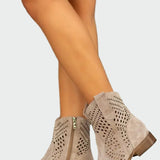 Veronika Elegantní Kotníkové Boty Perforované Zipem