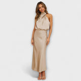 Elegantní maxi šaty s halter výstřihem v letní žluté