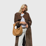 Veronika – Elegantní semišový trenčkot