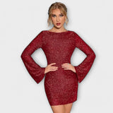 Šaty bez zadního dílu s flitry a dlouhými rukávy